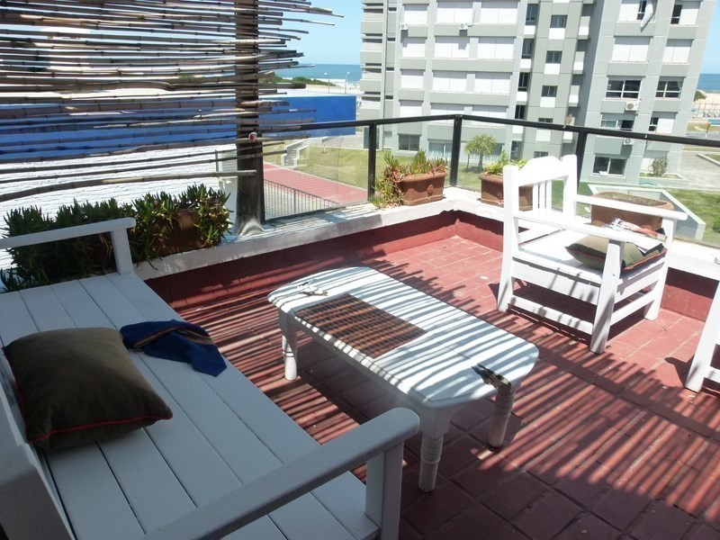 Departamento en alquiler, con parrillero propio